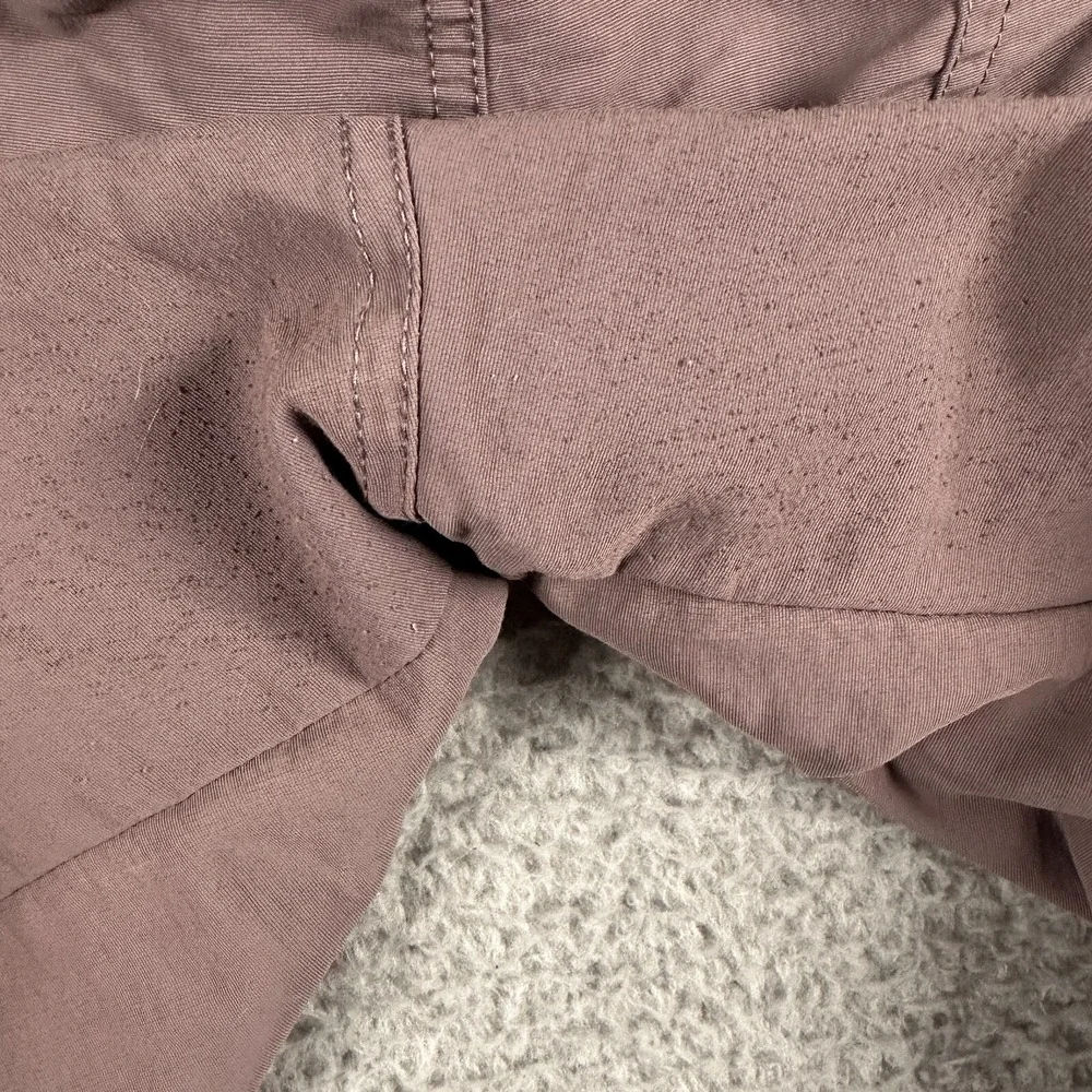 North Face Shorts Womens 14 Gray Lightweight Outdoors Hiking Zip Pocket - Picture 11 of 13